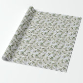 Papier Cadeau Soie blanche luxueuse et fluide et roses blanches. (Déroulé)