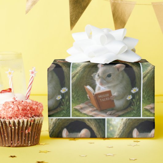 Papier Cadeau Souris Lecture d'un livre dans un trou d'arbre (Fête d'anniversaire)