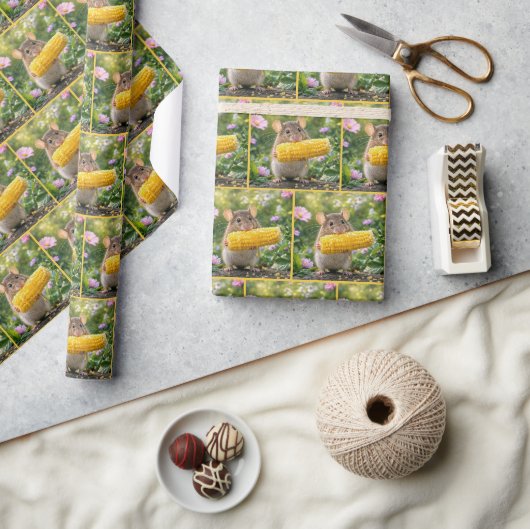 Papier Cadeau Souris mangeant du maïs en épi (Artisanat)