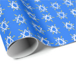 Papier Cadeau Star of David Hanoukka Motif cadeau bleu blanc<br><div class="desc">Consultez ma boutique pour plus de couleurs et de motifs ! Veuillez également noter comment Zazzle imprime le motif et s'assurer que la taille est correcte pour vos besoins. Ils répètent le motif chaque 36" afin qu'il ne puisse pas s'aligner à vos fins. Ceci est vrai pour tous les modèles...</div>