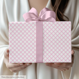 Papier cadeau tendance rose clair et carreaux blan