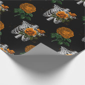 Papier Cadeau Torses de squelette floral orange sur noir (Coin)