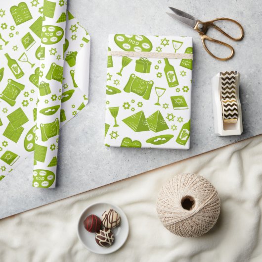 Papier Cadeau Tous Les Symboles Pour Pâques En Vert (Artisanat)