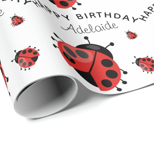 Papier Cadeau Très moderne Red Ladybug Personnalisé (Coin rond)