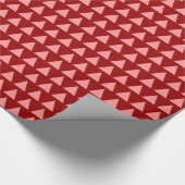 Papier Cadeau Triangles - Rose doux sur brique rouge (Coin)