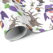 Papier Cadeau Un Citrouille Effrayant Gnome Cute Traite Le Cadea (Coin rond)