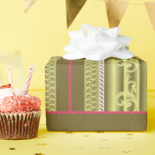 Papier Cadeau un motif de point de croix d'un vase avec fleurs