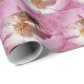 Papier Cadeau Un nouveau Cicada en fleurs (Coin rond)