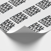 Papier Cadeau Un vrai homme rend Latkes amusant Super Hanoukka (Coin)