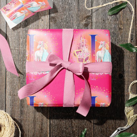 Papier Cadeau Unicorne et princesse avec la lettre du château I