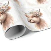 Papier Cadeau Vache des Highlands Bohème avec fleurs de mariée (Coin rond)