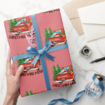 Papier Cadeau Vintage Red Truck Christmas Movie<br><div class="desc">Le compagnon idéal pour ces soirées de vacances agréables remplies de films chaleureux et de joie festive. Cette tasse vous transporte à une époque plus simple où les camions classiques ont livré la joie dans les vacances</div>