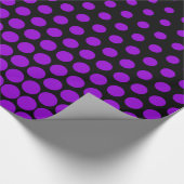 Papier Cadeau Violet Polka Dot Noir moderne (Coin)