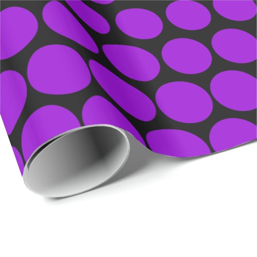 Papier Cadeau Violet Polka Dot Noir moderne (Coin rond)