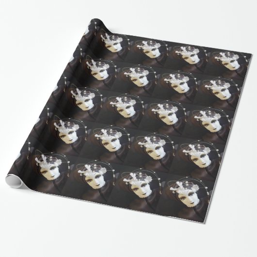 Papier Cadeau Visage de poupée effrayant (Déroulé)