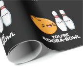 Papier Cadeau Vous êtes Adora-Bowl Funny Bowling Pun Dark BG (Coin rond)