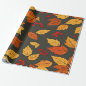 Papier Cadeau Warm Autumn Leaves Pattern on Dark Grey Background (Déroulé)