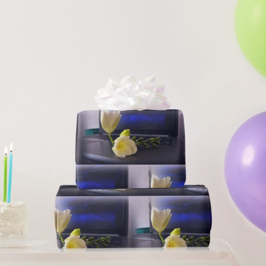 Papier Cadeau White yellow freesia (Cadeaux de fête)