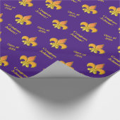Papier Cadeau Yellow Fleur de Lis pourpre personnalisé (Coin)