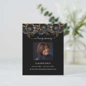 Papier Célébration de la vie funéraire photo florale noir (Debout devant)