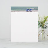 Papier Chaises sur le Beach Letterhead (Debout devant)