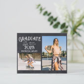 Papier Chalk High School Photo Grad Faire-part Budget (Debout devant)