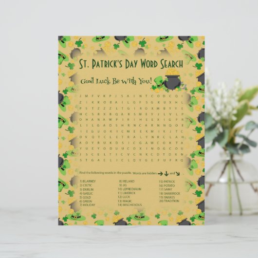 Papier Cutesy Luck for Irish Word Search Game (Debout devant)