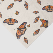 Papier de soie motif papillons orange monarques (Détail)
