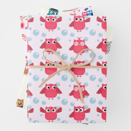 papier d'emballage cadeau à thème hibou rose et ja (En situation)