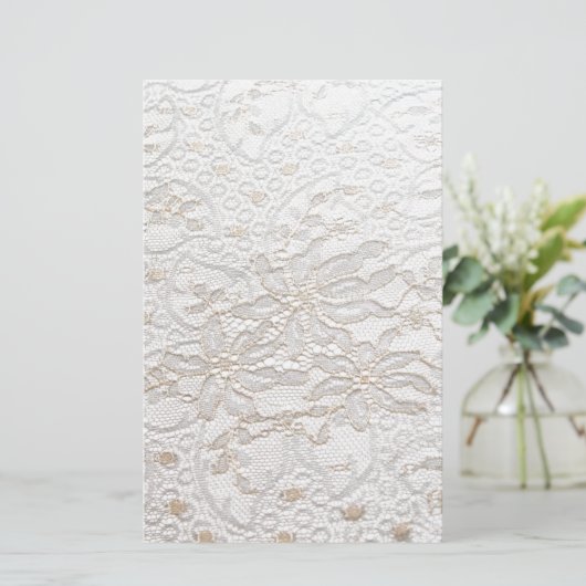 Papier Dentelle blanche de Chantilly (Debout devant)