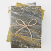 Papier d'enveloppement à effet de marbre (En situation)