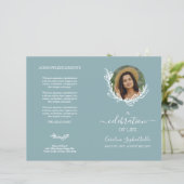 Papier Dove Blue Wreath Photo Celebration of Life Program (Debout devant)