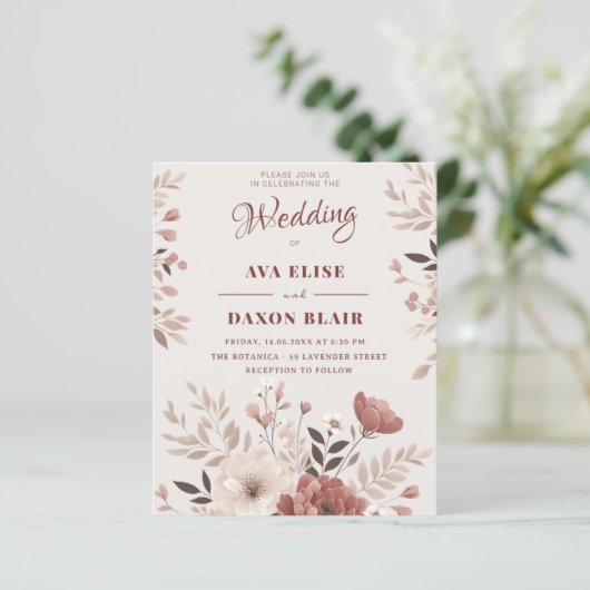Papier Dusty Blush Floral Budget Faire-part de mariage (Debout devant)