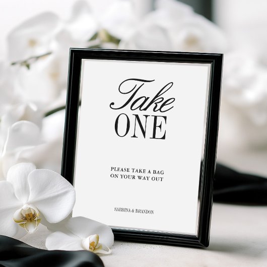 Papier Elegant Black & White Wedding Favor Sign