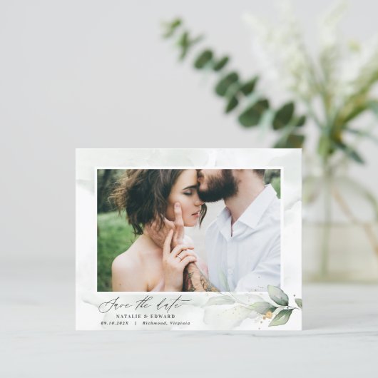 Papier Eucalyptus photo vert moderne élégant mariage écon (Debout devant)