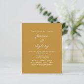 Papier Faire-part de mariage de script ocre moderne Budge (Debout devant)