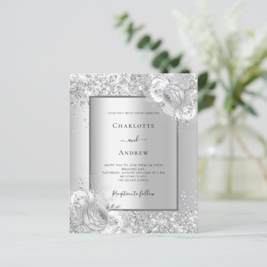 Papier Faire-part de mariage monochrome à fleurs d'argent (Debout devant)