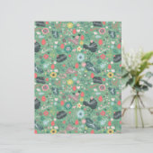 Papier Fleur et libellules sans joint motif sur vert (Debout devant)