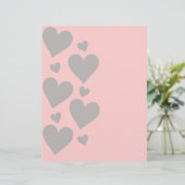 Papier Gray hearts on a rose background (Debout devant)