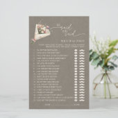 Papier He Said She Said Chic Floral Bridal Shower Game (Debout devant)