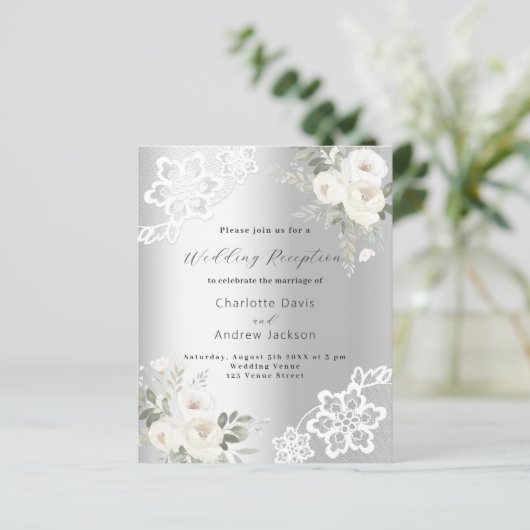 Papier Invitation à la réception de mariage floral blanc  (Debout devant)