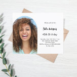 Papier Invitation à l'anniversaire de l'arc photo<br><div class="desc">Ajoutez votre propre photo de taille verticale. Un cadre photo en arc. Une couleur arrière - plan blanche chic. Personnalisez et ajoutez un nom et des détails du parti. 1 feuille = 1 invite imprimé bord à bord.</div>