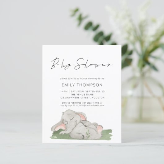 Papier Invitation Baby shower Eléphant Script Budget (Debout devant)