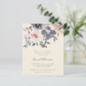 Papier Invitation de Fêtes des mariées florales violettes (Debout devant)