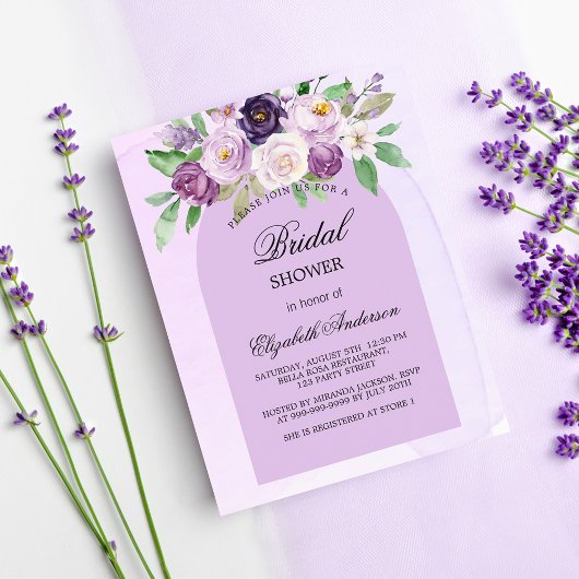 Papier Invitation de fleurs violette de douche nuptiale