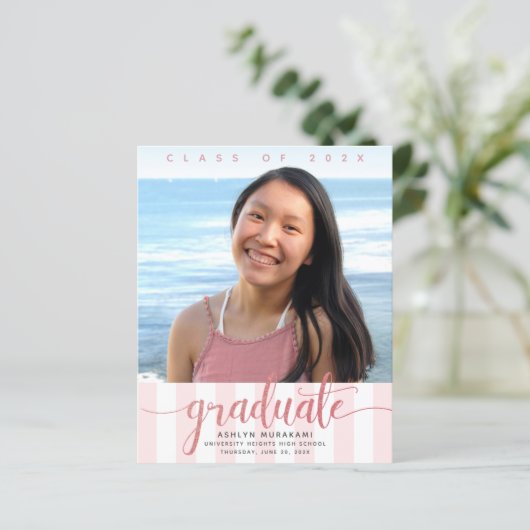 Papier Invitation de graduation du script de parties scin (Debout devant)