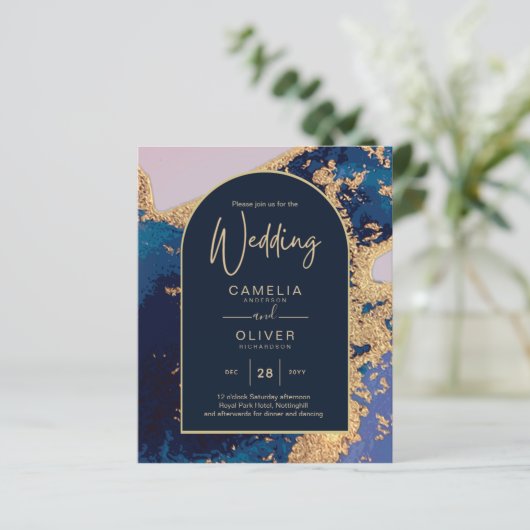 Papier Invitation de mariage Budget Agate Bleu Or avec Co (Debout devant)