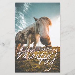 Papier Joyeuse Saint-Valentin avec cheval qui regarde