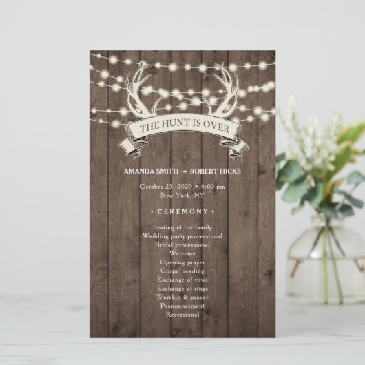 Papier "La chasse est finie" Rustic Barn Wedding Programm (Debout devant)