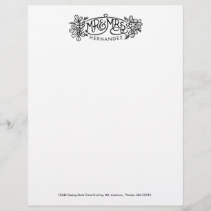 Papier M. & Mme mistletoe dessinant une nouvelle lettre d